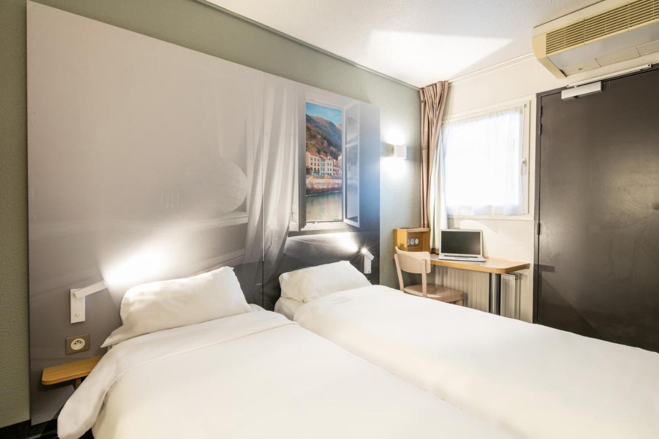 B&B Hotel Grenoble Universite 1 Gières Екстериор снимка