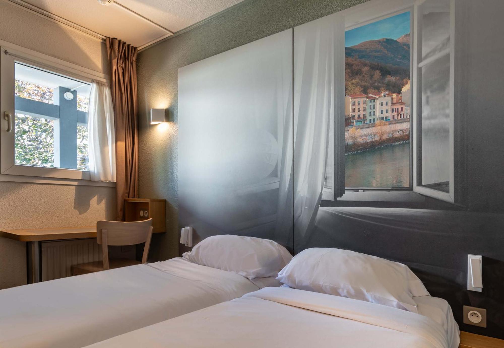 B&B Hotel Grenoble Universite 1 Gières Екстериор снимка