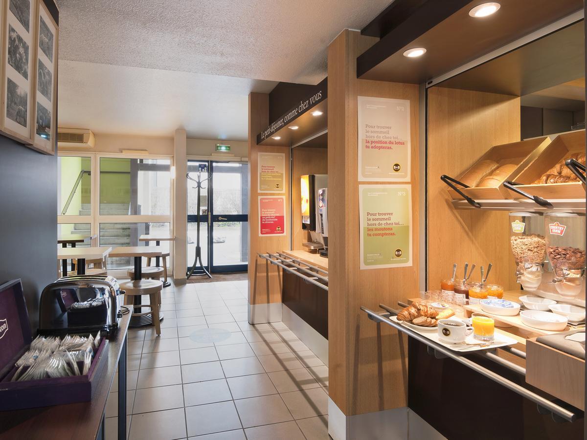 B&B Hotel Grenoble Universite 1 Gières Екстериор снимка