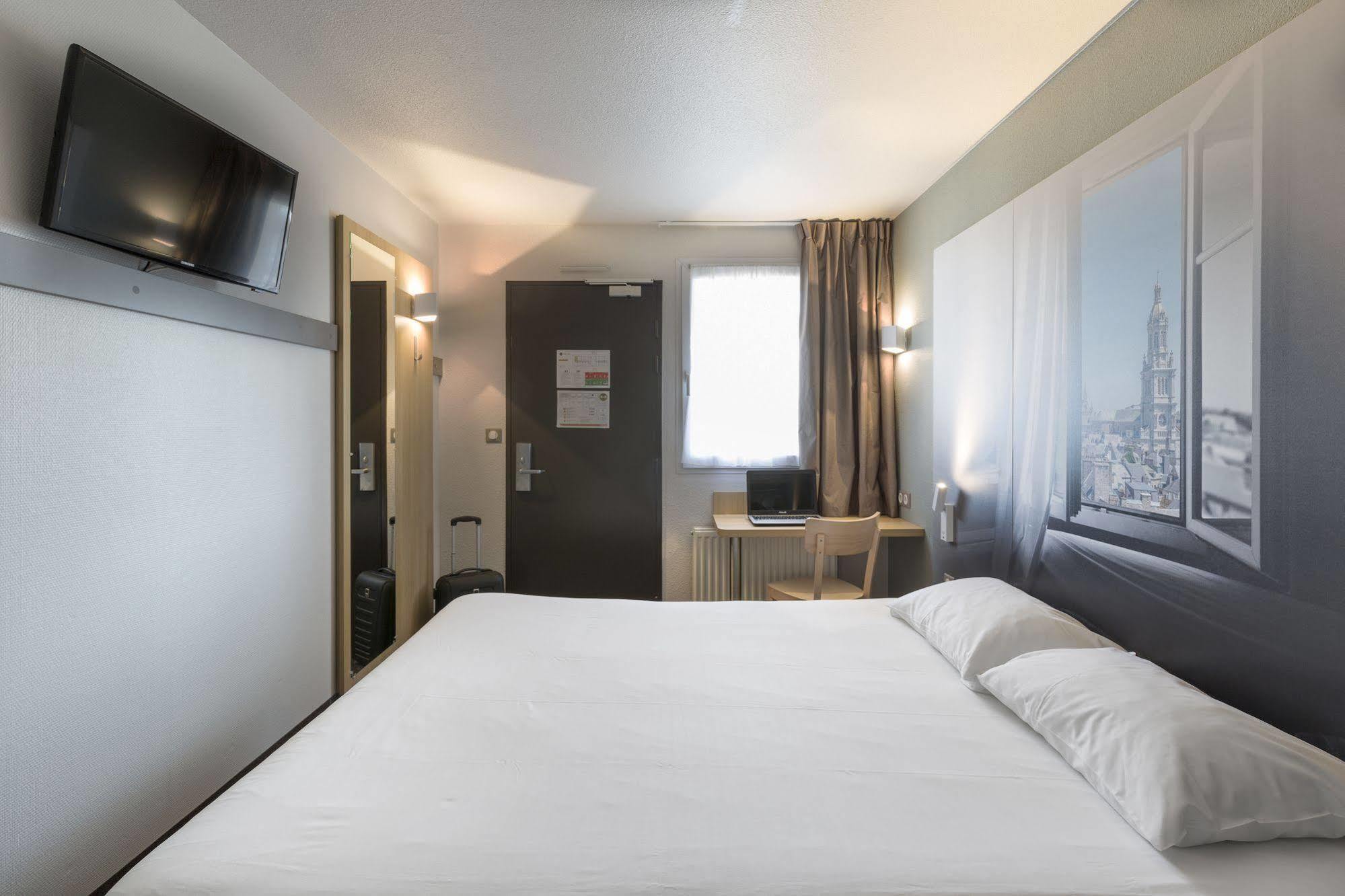 B&B Hotel Grenoble Universite 1 Gières Екстериор снимка