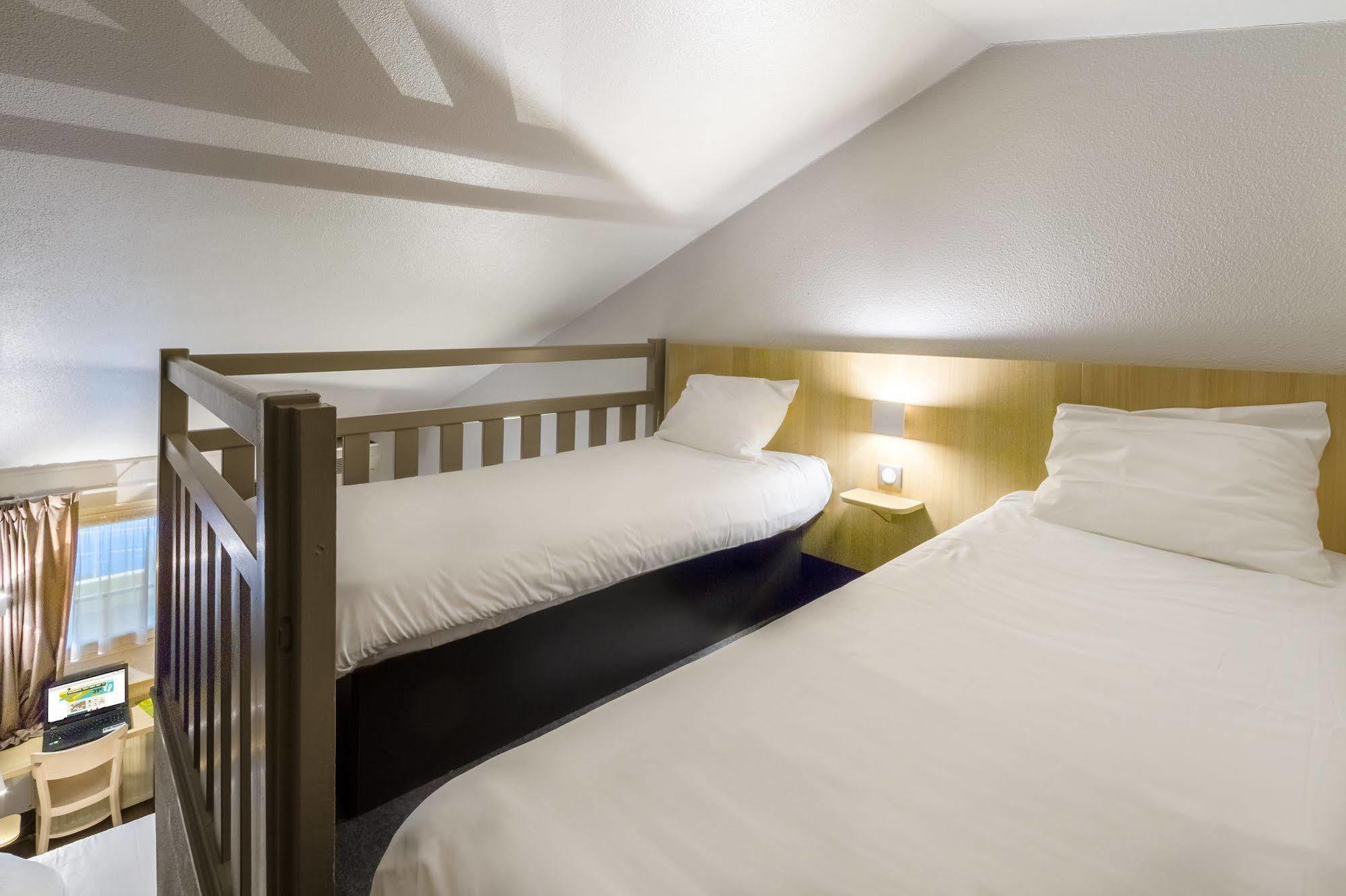 B&B Hotel Grenoble Universite 1 Gières Екстериор снимка